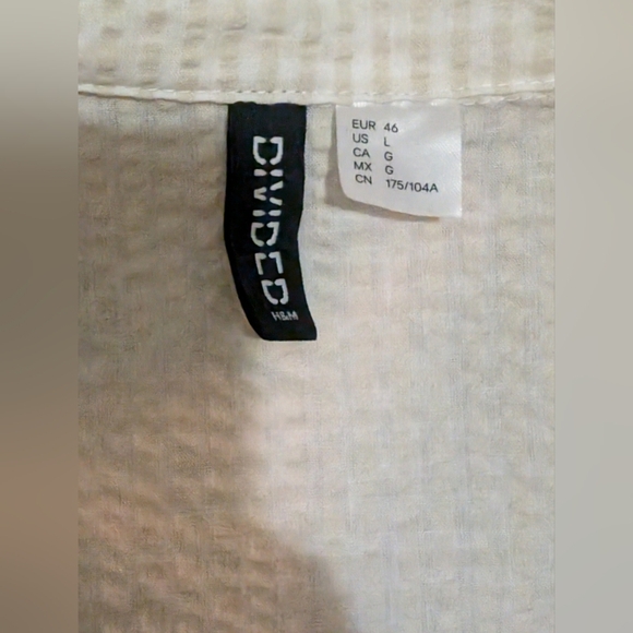H&M Divided Cream Textured Button-Down Shirt - Picture 8 of 12